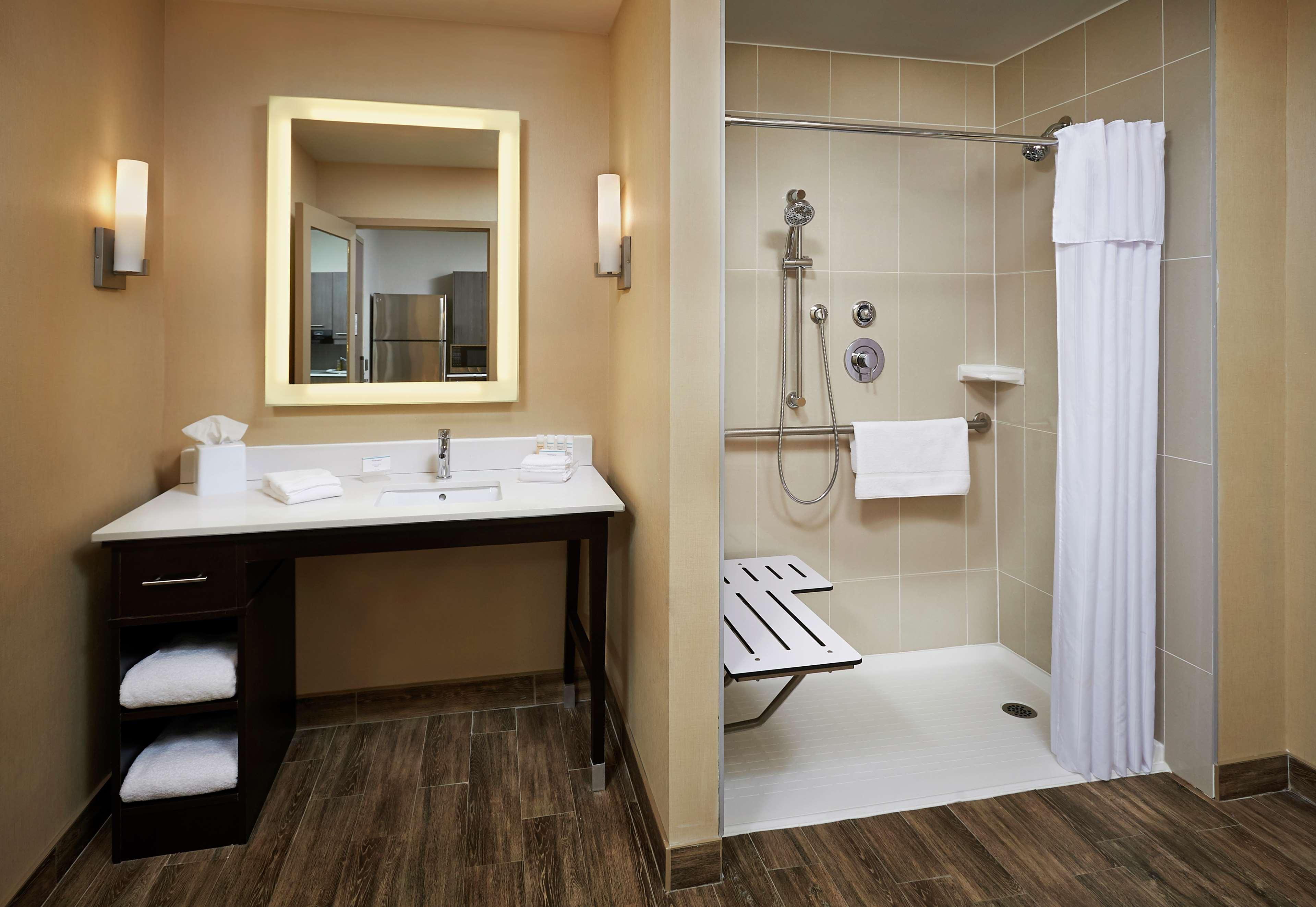 Homewood Suites By Hilton North Bay Exterior photo